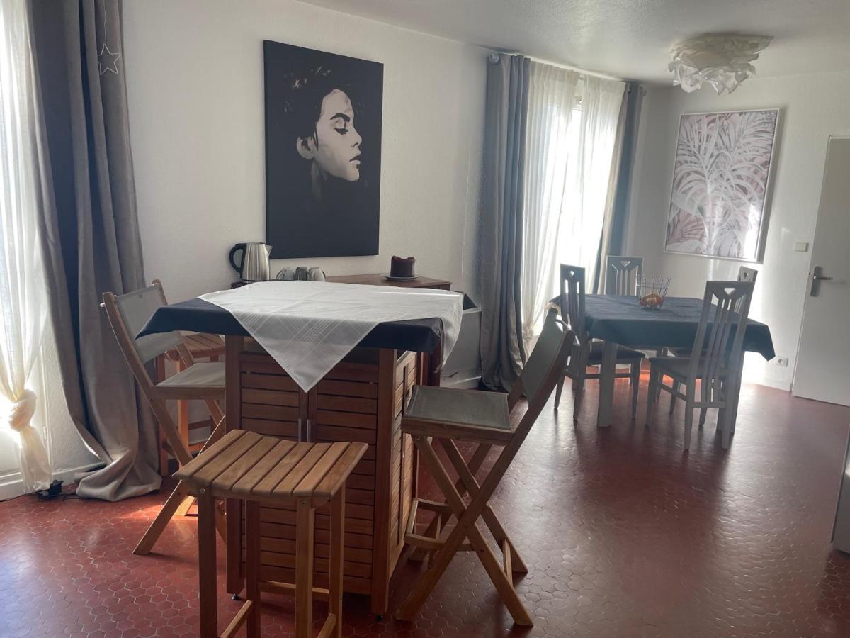 Les Terrasses Des Gardies Bed and Breakfast Pignan Exterior foto