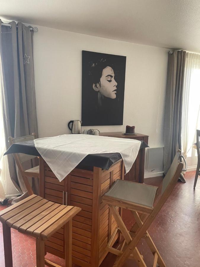 Les Terrasses Des Gardies Bed and Breakfast Pignan Exterior foto